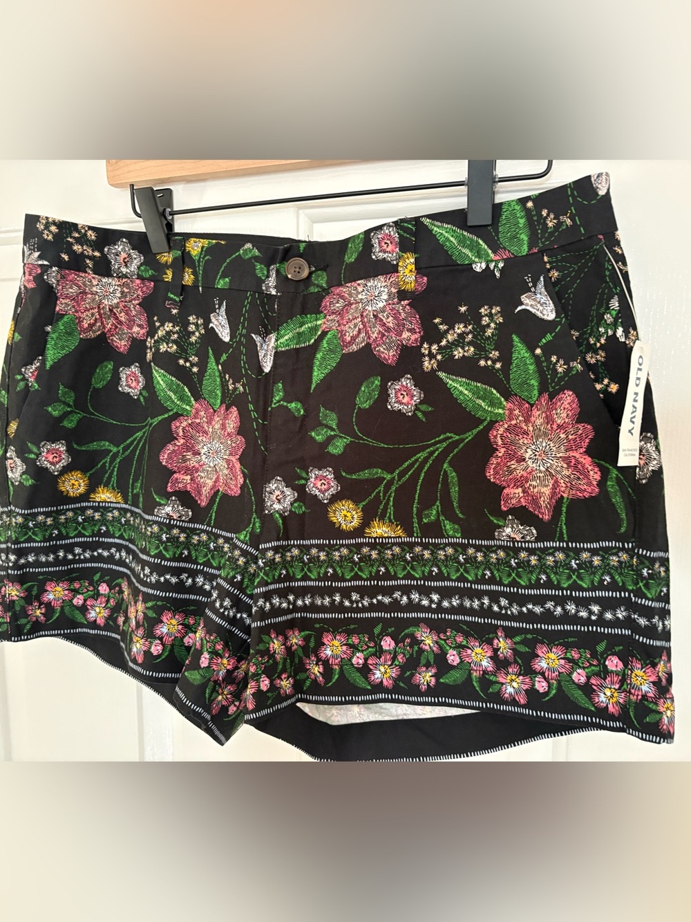 Old Navy NWT Floral Black Shorts with Pink & Green embroidery PRINT